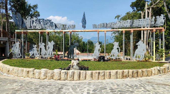 Irul Kebonkliwon Kembangkan Wisata Edukasi Pelatihan Tanam Aneka Buah Bersama Temannya